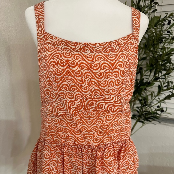BANANA REPUBLIC sleeveless orange and white silk peplum top - Picture 3 of 7